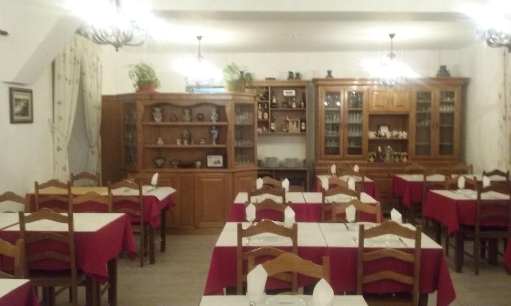 Pensao Avenida Ξενοδοχείο Penacova Εξωτερικό φωτογραφία
